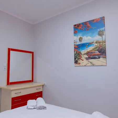 Daniel Apartment *