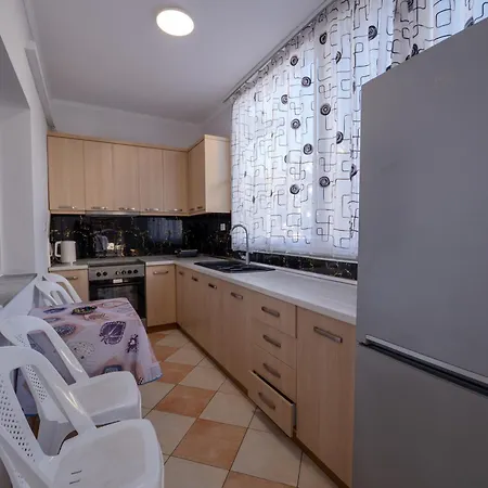Daniel Apartment *